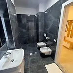 Diamond Care Appartement Tirana